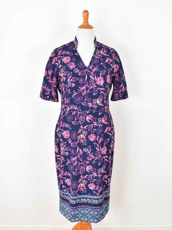 Maggy London Dresses & Skirts - Maggy London Floral Sheath Midi Dress - 14